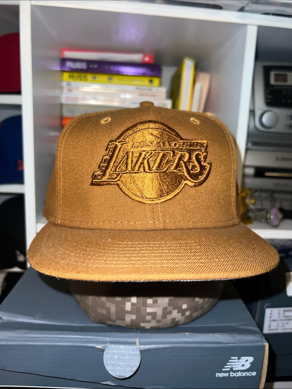 Los Angeles Lakers fitted hat